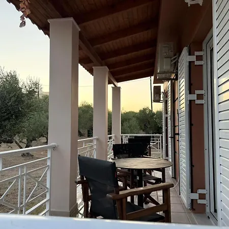 Olas Y Olivos Villa *